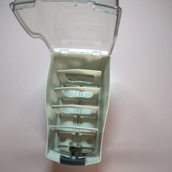 Fellowes 3.5" Diskette Holder - Picture 2 of 6